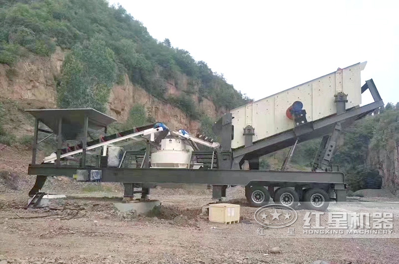小型移動制砂機現(xiàn)場 小型移動制砂機現(xiàn)場