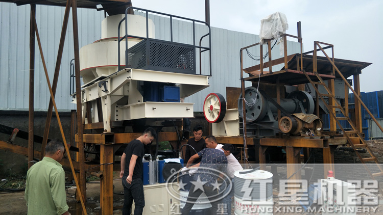 生產現場有很多，安排起來啦！