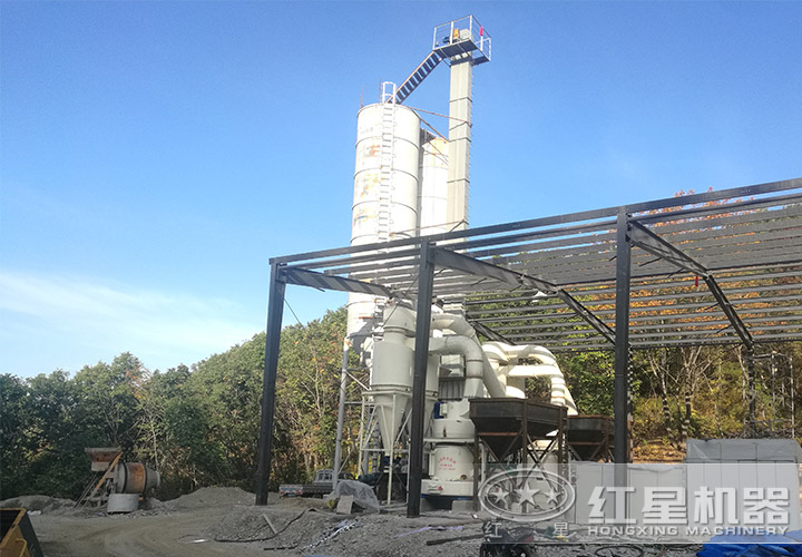 磨粉生產(chǎn)線現(xiàn)場(chǎng) 磨粉生產(chǎn)線現(xiàn)場(chǎng)